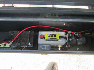 2026 Lamar 83x16  Gooseneck Dump DL831627