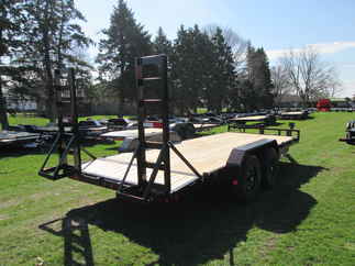 2026 PJ Trailer 83x18 CC Equipment CCJ1872BSBK