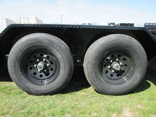 2026 PJ Trailer 83x16 CE Car Hauler CEJ1652ESNK