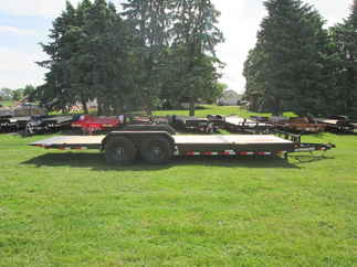 2026 PJ Trailer 82x22 T6 Equipment Tilt T6J2272BTTK