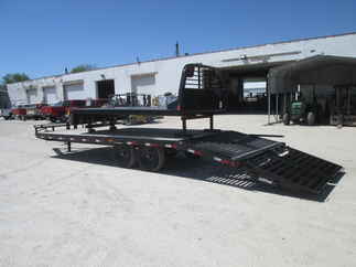 2026 PJ Trailer 102x24 F8 Equipment Deckover F8J2472BSYK