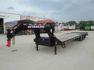 2026 PJ Trailer 102x32 LD Gooseneck LDQ32A2BSWK
