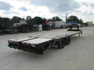 2026 PJ Trailer 102x32 LD Gooseneck LDQ32A2BSWK