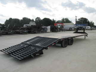 2026 PJ Trailer 102x32 LD Gooseneck LDQ32A2BSWK