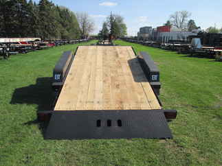 2026 Behnke Trailers 83x20  Equipment Tilt TBCT2016ET