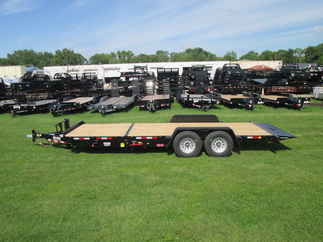 2026 Behnke Trailers 83x22  Equipment Tilt TBCT2214ET
