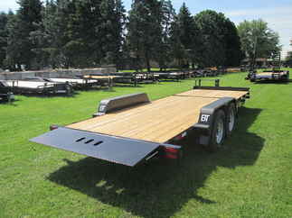 2026 Behnke Trailers 83x22  Equipment Tilt TBCT2214ET