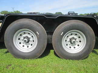 2026 Behnke Trailers 83x22  Equipment Tilt TBCT2214ET