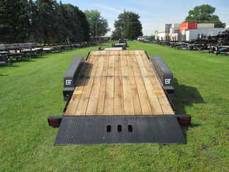 2026 Behnke Trailers 83x22  Equipment Tilt TBCT2216ET
