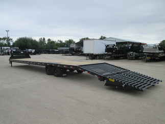 2027 Big Tex 102x40  Gooseneck 16GN-40D5A-MRBK-SWT