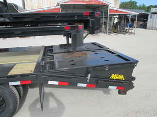 2026 Big Tex 102x25  Equipment Deckover 22PH-20BK+5MR