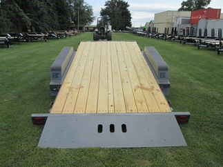 2027 Behnke Trailers 83x20  Equipment Tilt TBCT2014ET