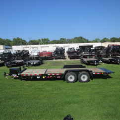 2027 Behnke Trailers 83x22  Equipment Tilt TBCT2220ET-10K