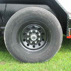 2027 PJ Trailer 83x18 CC Equipment CCJ1872BSBK