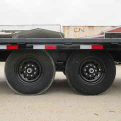 2027 PJ Trailer 102x24 F8 Equipment Deckover F8J2472BSYK-TB05