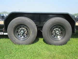 2027 PJ Trailer 82x20 T6 Equipment Tilt T6J2072BTTK