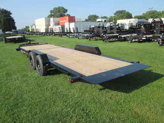2027 PJ Trailer 83x24 TY Equipment Tilt TY1J2472BTTK
