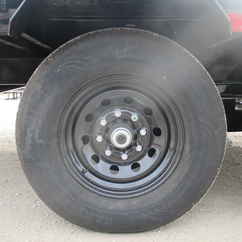 2027 PJ Trailer 102x30 LQ Gooseneck LQS3072BSWK