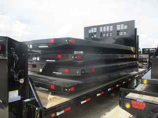 New CM 14 x 96 PLS Flatbed Truck Bed