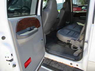 2004 Ford F350 Crew Cab Long Bed Lariat