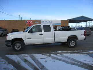 2005 Chevy 2500HD Extended Cab Long Bed LS