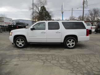 2007 Chevy 1500 Suburban   LTZ