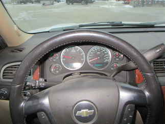 2007 Chevy 1500 Suburban   LTZ