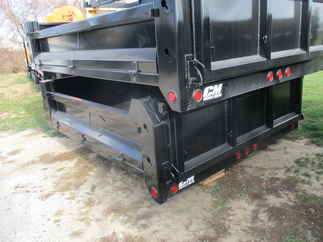 New CM 9 x 97 DP Flatbed Truck Bed