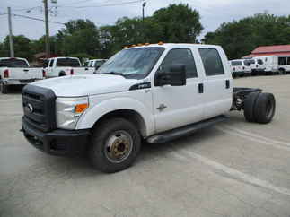 2015 Ford F350 Crew Cab Long Bed XL