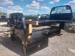 New CM 11.3 x 84 HS Flatbed Truck Bed