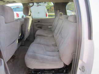 2006 Chevy 1500 Suburban   LS