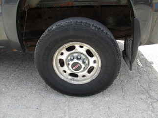 2003 GMC 2500HD Extended Cab Short Bed SLE