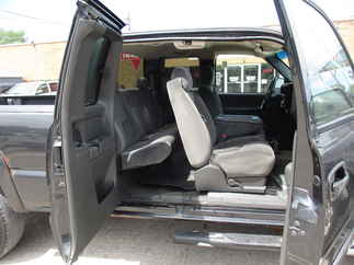 2003 GMC 2500HD Extended Cab Short Bed SLE