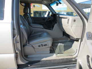 2006 Chevy 1500 Suburban   LTZ