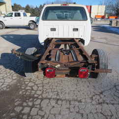 2000 Ford F350 Regular Cab Chassis XL