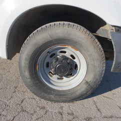 2000 Ford F350 Regular Cab Chassis XL