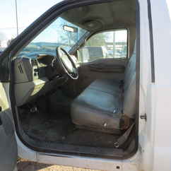 2000 Ford F350 Regular Cab Chassis XL