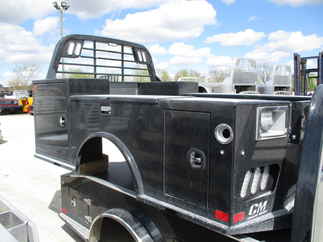 New CM 9.3 x 94 TM Flatbed Truck Bed