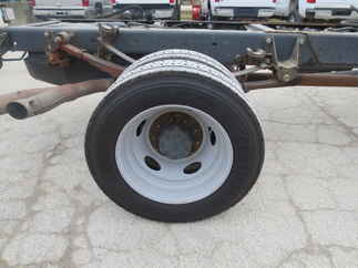 2017 Ford F450 Regular Cab Chassis XL
