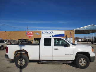 2008 GMC 2500HD Extended Cab Short Bed SLE1