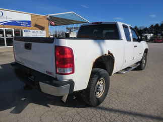 2008 GMC 2500HD Extended Cab Short Bed SLE1