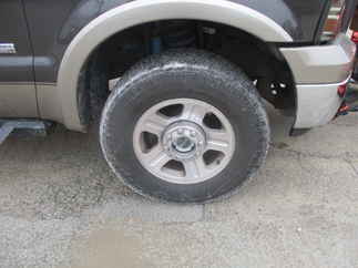 2005 Ford F350 Crew Cab Short Bed Lariat