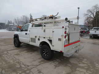 2005 GMC 2500HD Regular Cab Long Bed Work Truck
