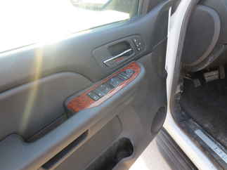 2009 Chevy 1500 Suburban   LTZ