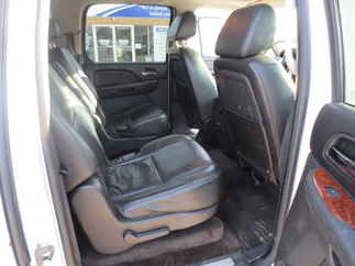 2009 Chevy 1500 Suburban   LTZ