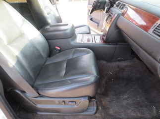 2009 Chevy 1500 Suburban   LTZ