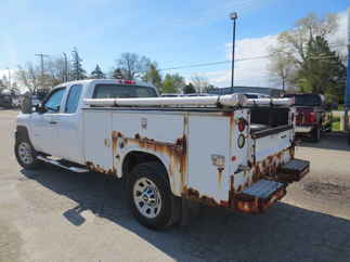 2011 Chevy 2500HD Extended Cab Long Bed Work Truck