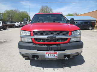 2004 Chevy 2500HD Crew Cab Short Bed LS