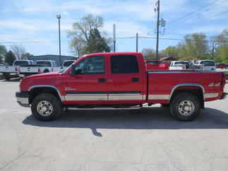 2004 Chevy 2500HD Crew Cab Short Bed LS