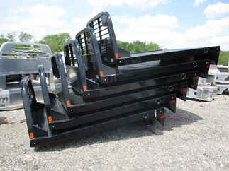 New CM 9.3 x 94 SS Flatbed Truck Bed